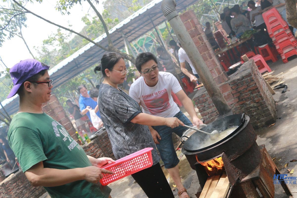 好大一鍋湯啊 看著都美味